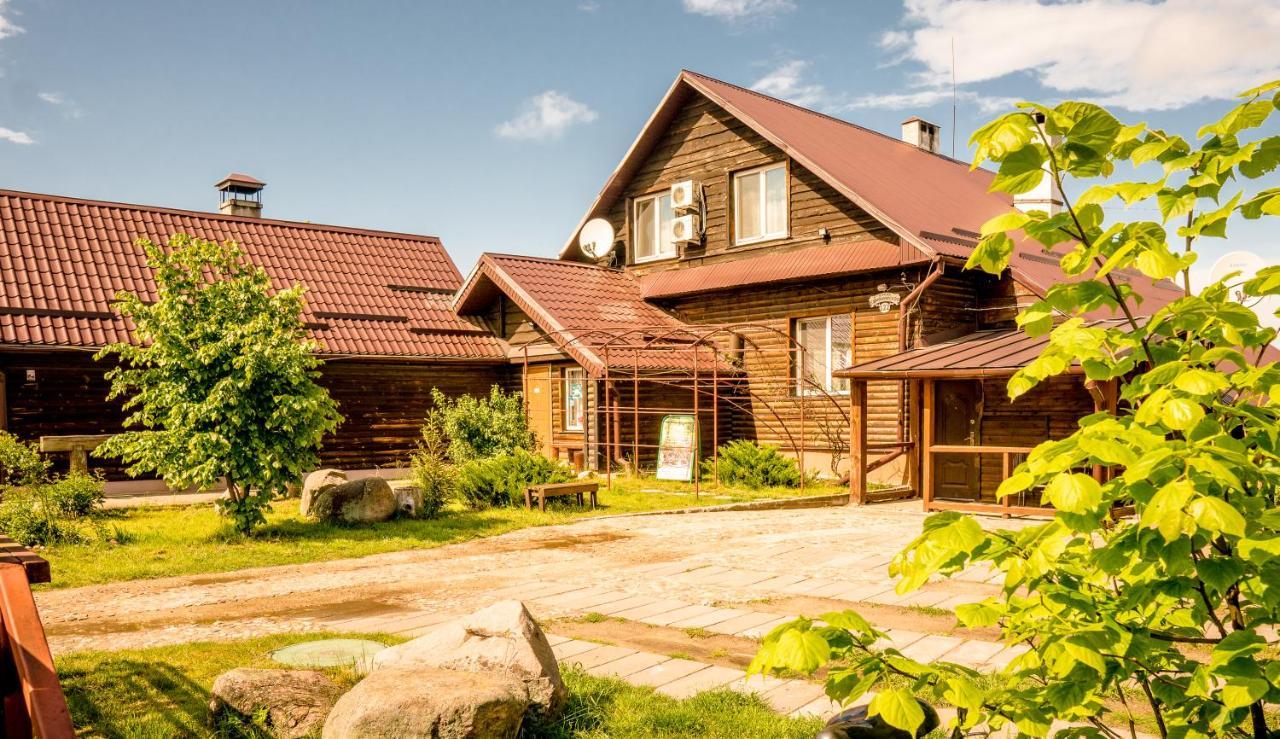 Usadba Belovezhskoye Pomestye Hotel Kamenyuky Exterior foto